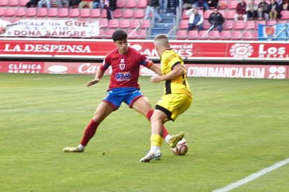 Los rojillos encajan su primera derrota tras una dolorosa remontada del Navalcarnero.