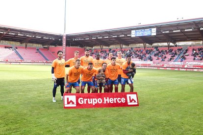 Los rojillos encajan su primera derrota tras una dolorosa remontada del Navalcarnero.
