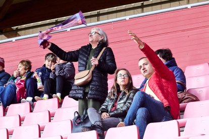 Los rojillos encajan su primera derrota tras una dolorosa remontada del Navalcarnero.