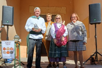 San Esteban de Gormaz disfruta de nuevo de su concurso de calabazas.