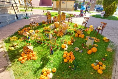 San Esteban de Gormaz disfruta de nuevo de su concurso de calabazas.