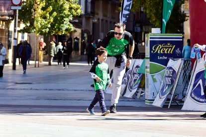 Soria se vuelca con la marcha solidaria contra el cáncer.