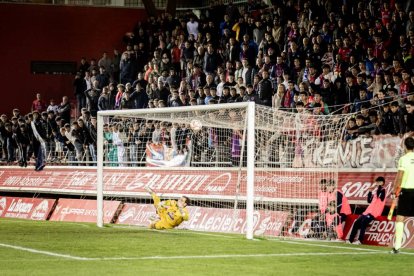 El CD Numancia venció en un partido impecable a un rival de dos categorías superiores