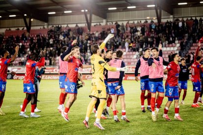El CD Numancia venció en un partido impecable a un rival de dos categorías superiores