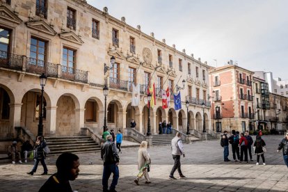 La cita #SoriaEmplea volvió a reunir empresas y personas en busca de una oportunidad laboral