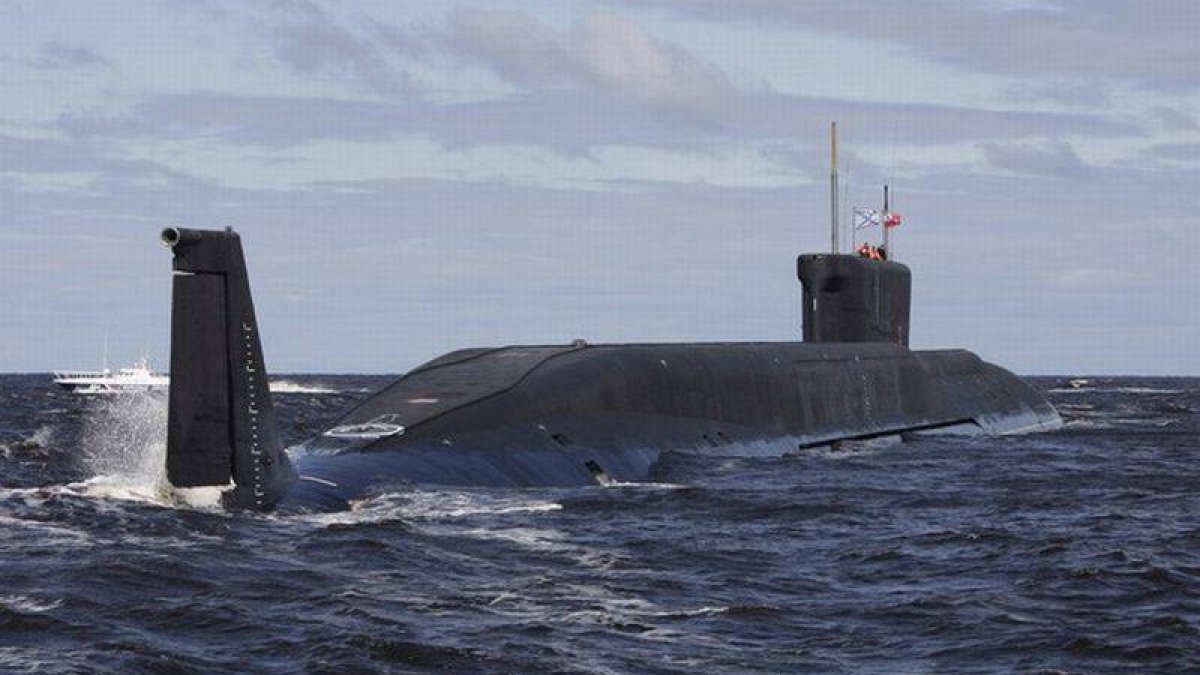 ﻿Imagen de archivo de un submarino ruso en las aguas de Severodvinsk.﻿-Foto: REUTERS / ALEXANDER ZEMLIANICHENKO