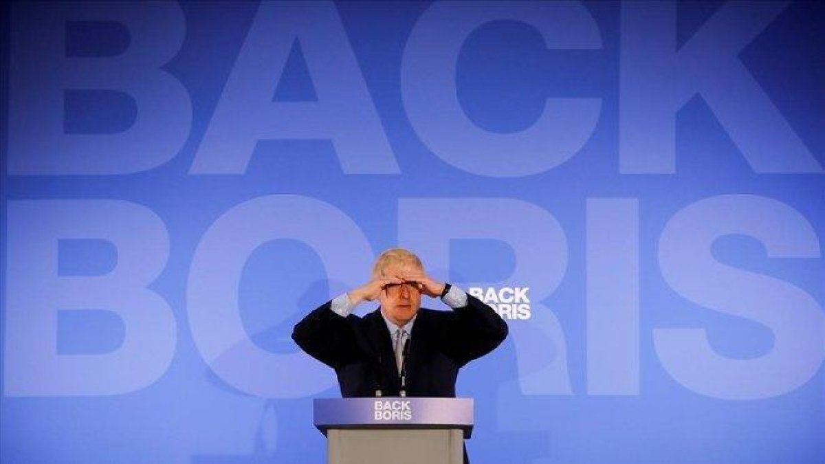 Boris Johnson, este miércoles, en la presentación de su campaña para las primarias del Partido Conservador británico.-TOLGA AKMEN (AFP)