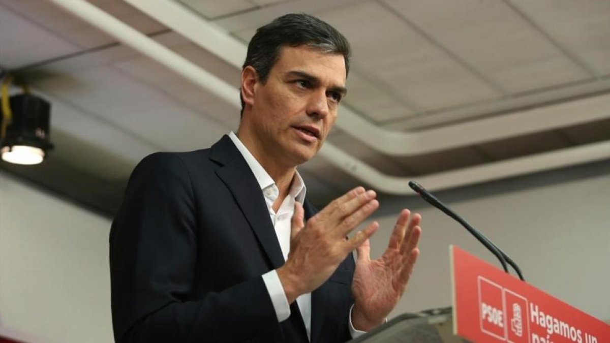 Pedro Sánchez, el pasado 24 de abril en la sede del PSOE.-DAVID CASTRO