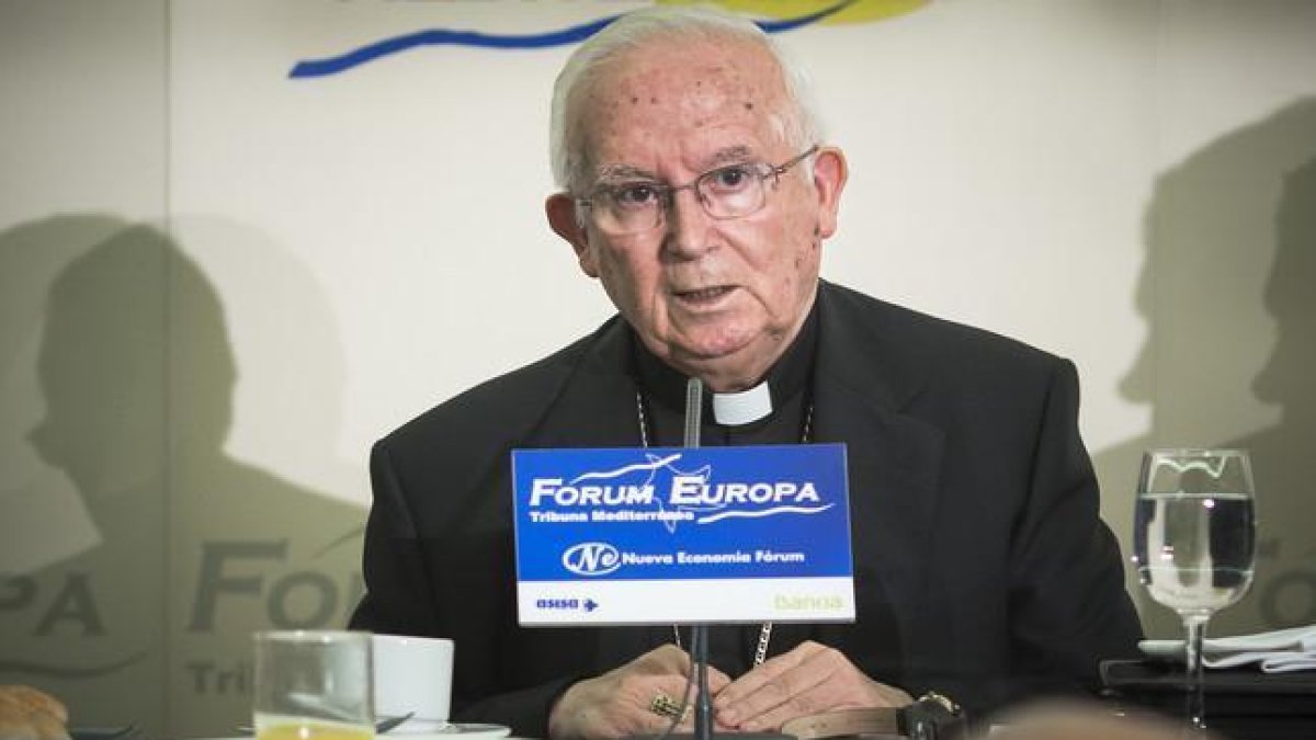 Cañizares, arzobispo de Valencia, durante su intervención en el Fórum Europa Tribuna Mediterránea, este miércoles.-MIGUEL LORENZO