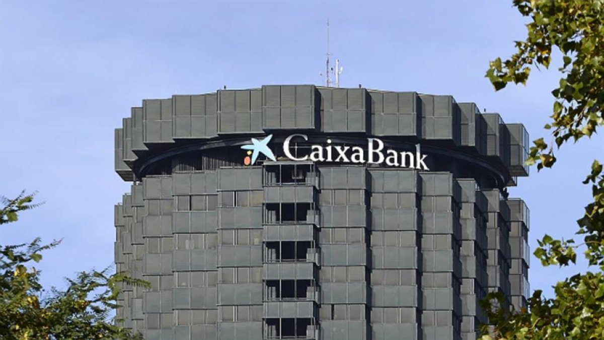 Sede de CaixaBank en Barcelona-EL PERIÓDICO / ARCHIVO