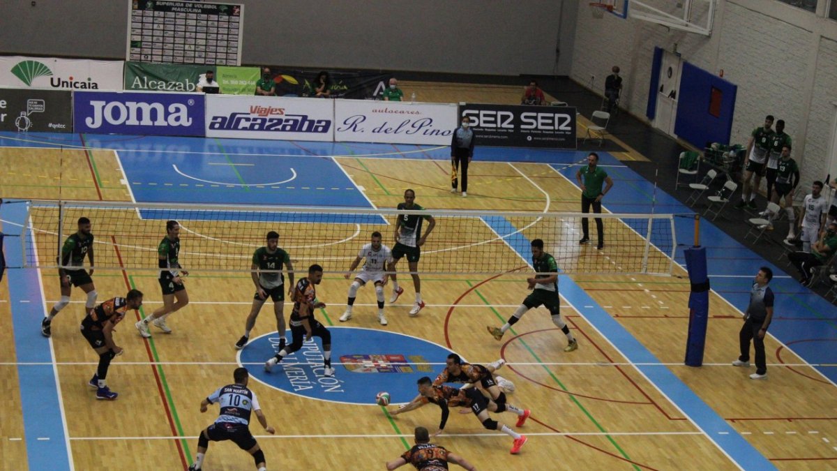 Imagen de uno de los partidos jugados el fin de semana por el Río Duero en Almería. HDS