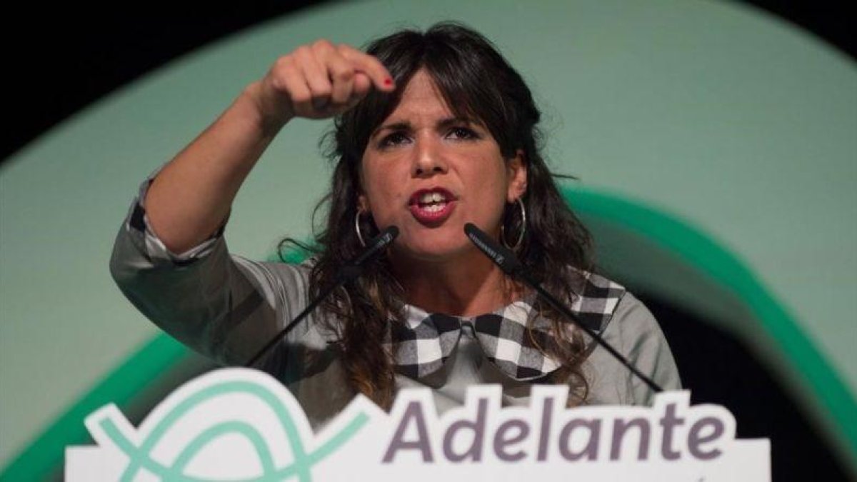 Teresa Rodríguez, líder de Adelante Andalucía, coalición entre Podemos e IU, durante el mitin de cierre de campaña el pasado viernes-JORGE GUERRERO (AFP)