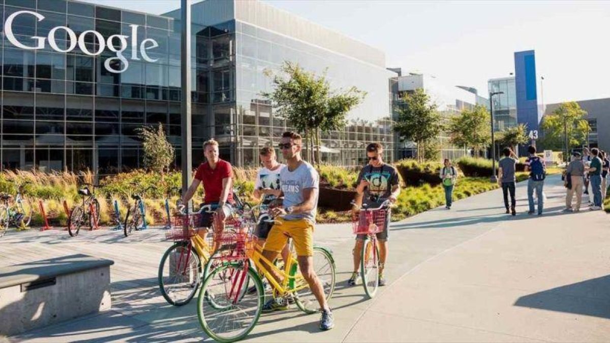 Sede de Google en Silicon Valley.-