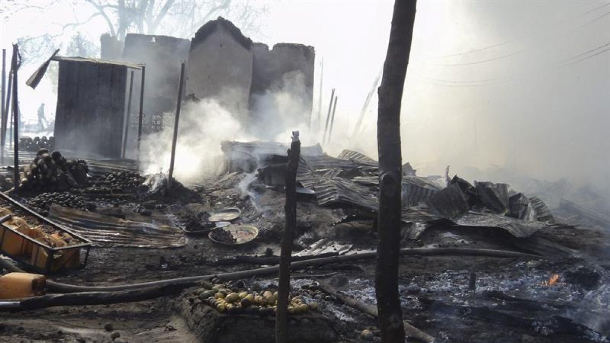 Una explosión de gas en una gasolinera en el estado de Nasarawa, centro de Nigeria, causó decenas de muertos y heridos.-EFE