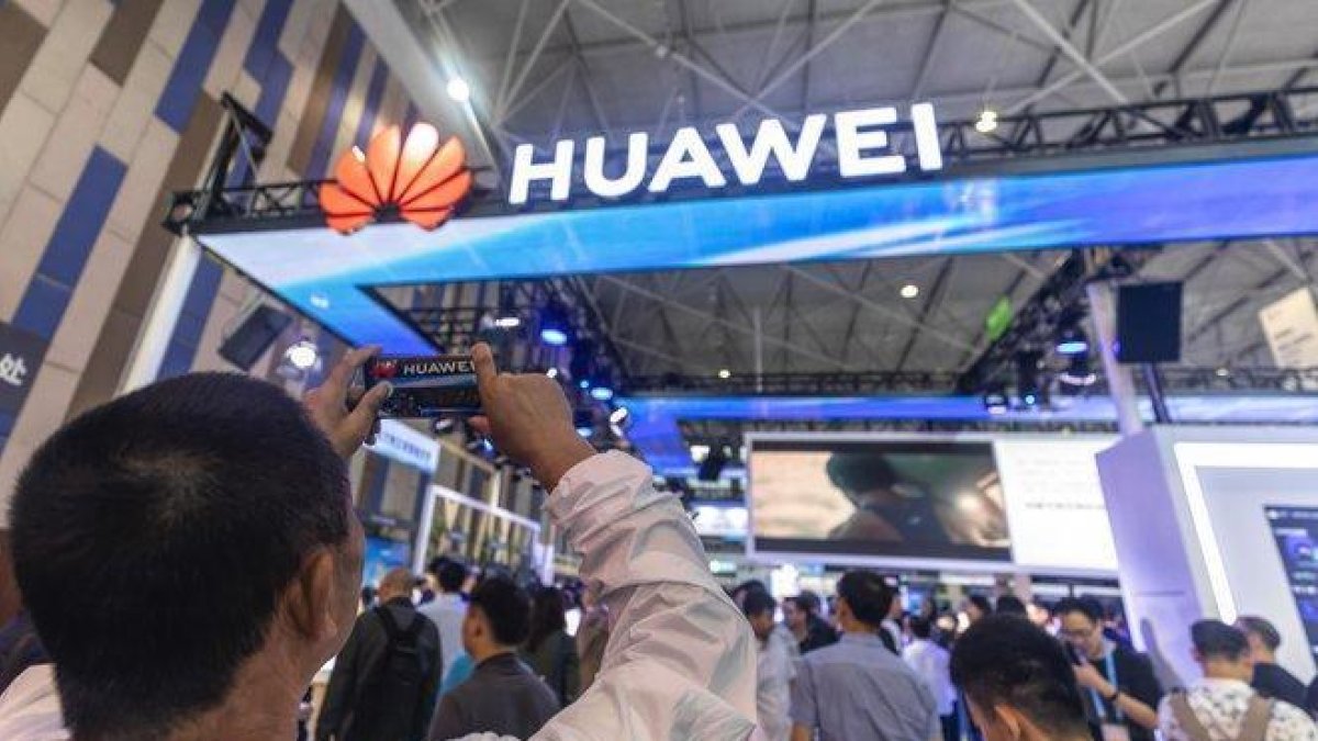 Huawei se ha convertido en el símbolo de la lucha de China contra los EEUU.-EFE / EPA