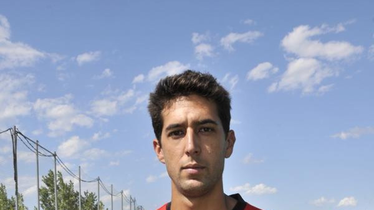 Pablo Ayuso, entrenador del Numancia Juvenil de División de Honor.-VALENTÍN GUISANDE