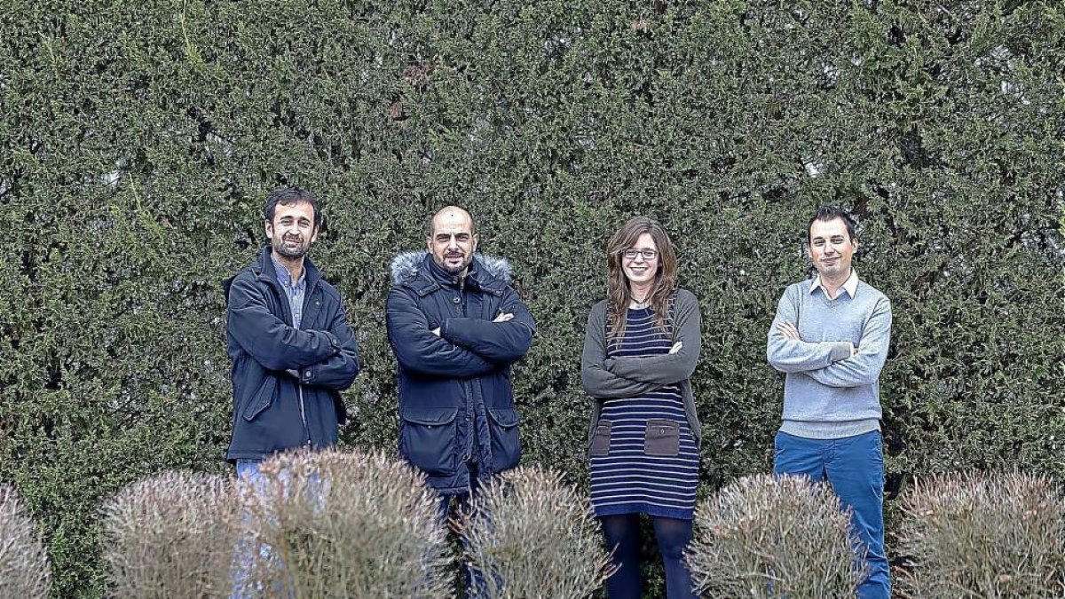 José Fermoso, Raúl Sánchez, Víctor Serna y Gemma Hernández en el centro tecnológico Cartif.-PHOTOGENIC