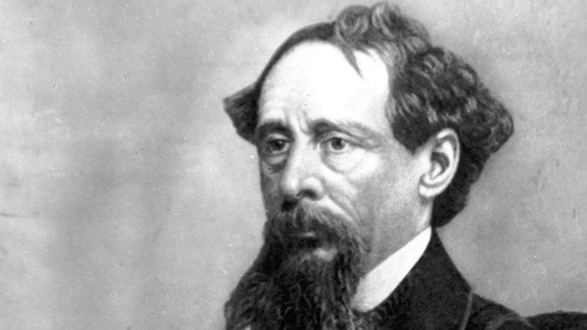 El escritor  británico Charles Dickens.-