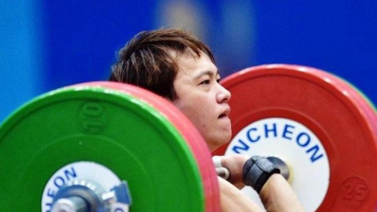 La levantadora de pesas, Lin Tzu-chi, ha sido suspendida de los Juegos tras dar positivo en un control antidopaje.-AFP