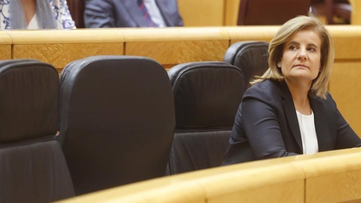 La ministra de Empleo, Fátima Báñez.-EFE