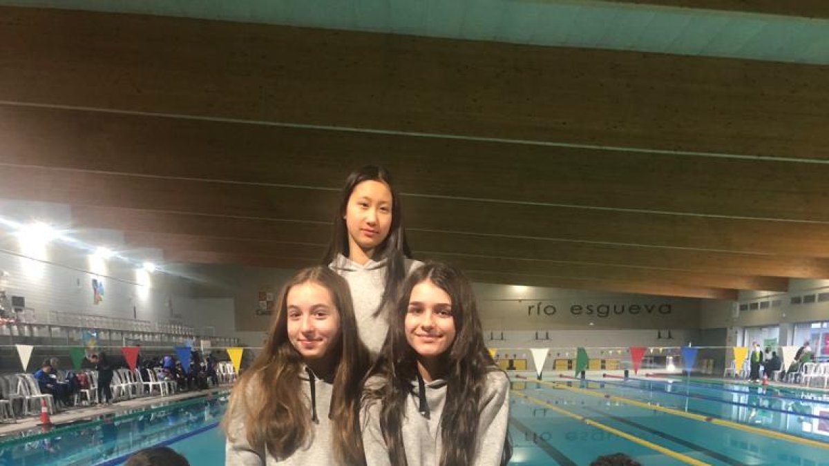 Éxito de los nadadores sorianos en Valladolid. HDS