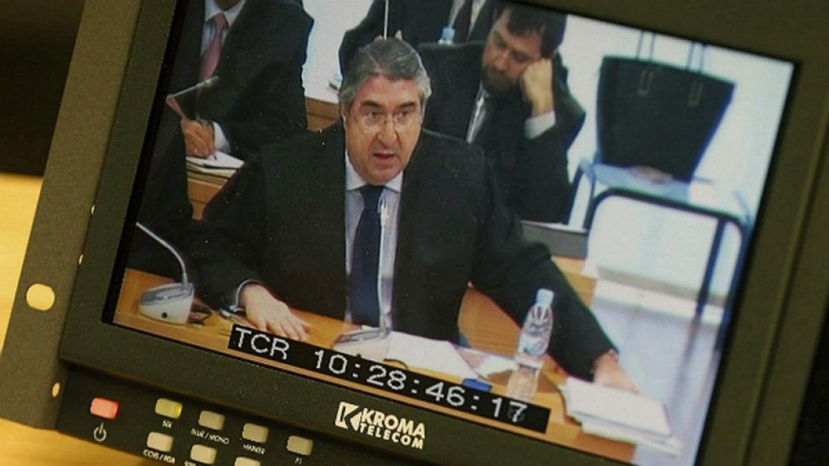 Intervención del abogado de Miguel Blesa, Carlos Aguilar, durante el juicio por las tarjetas opacas de Caja Madrid.-EFE