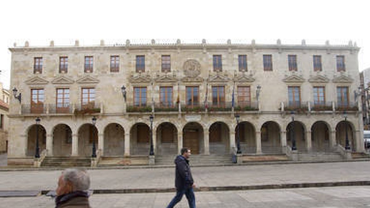 La fachada del Ayuntamiento. / F.S.-