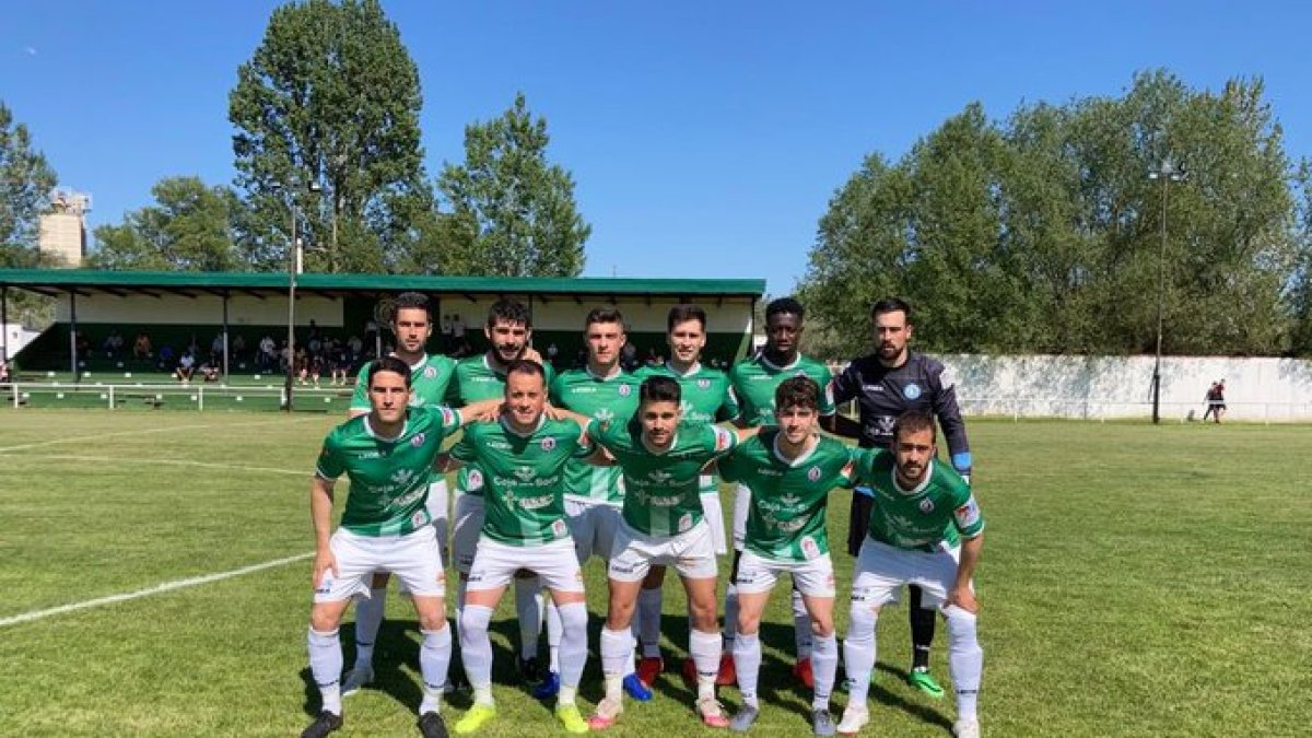 Alineación del San José en un partido de esta temporada. HDS