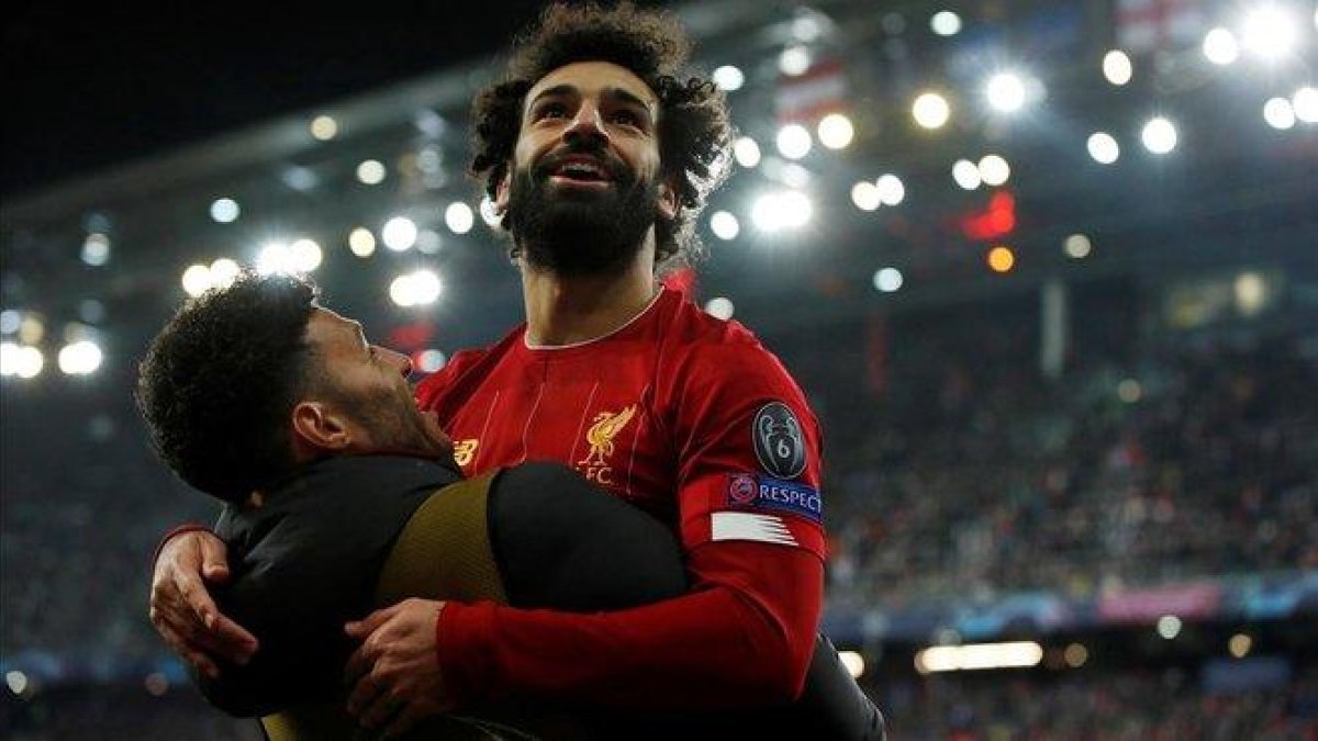 Salah celebra el segundo gol del Liverpool ante el Salzburgo.-