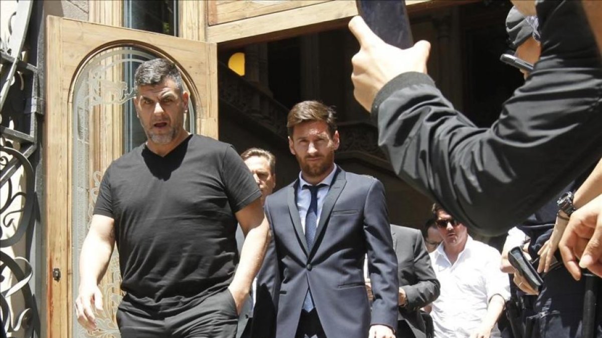 Messi abandona la Audiencia de Barcelona tras declarar en el juicio del 2 de junio del 2016.-DANNY CAMINAL