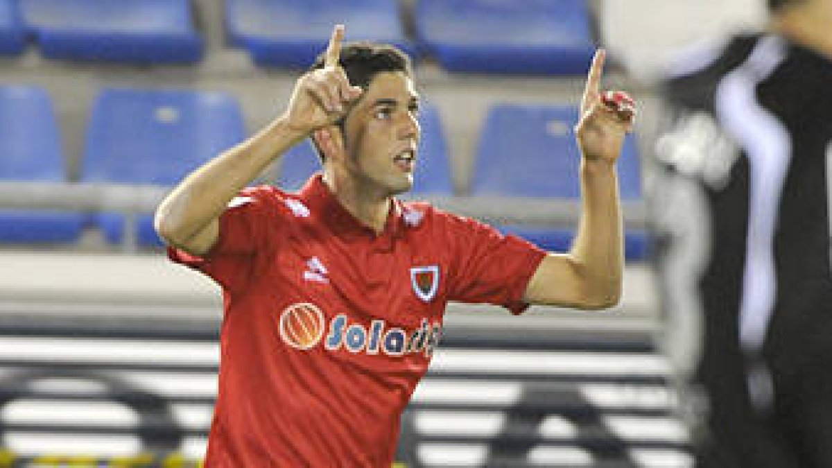 Juanjo espera seguir con su racha goleadora en Huelva. / V. Guisande-