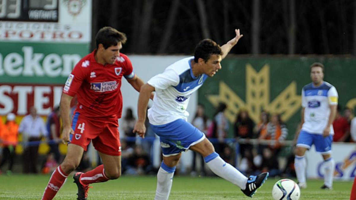 En el partido de ida el filial se impuso por 1-3 en La Arboleda.-DIEGO MAYOR