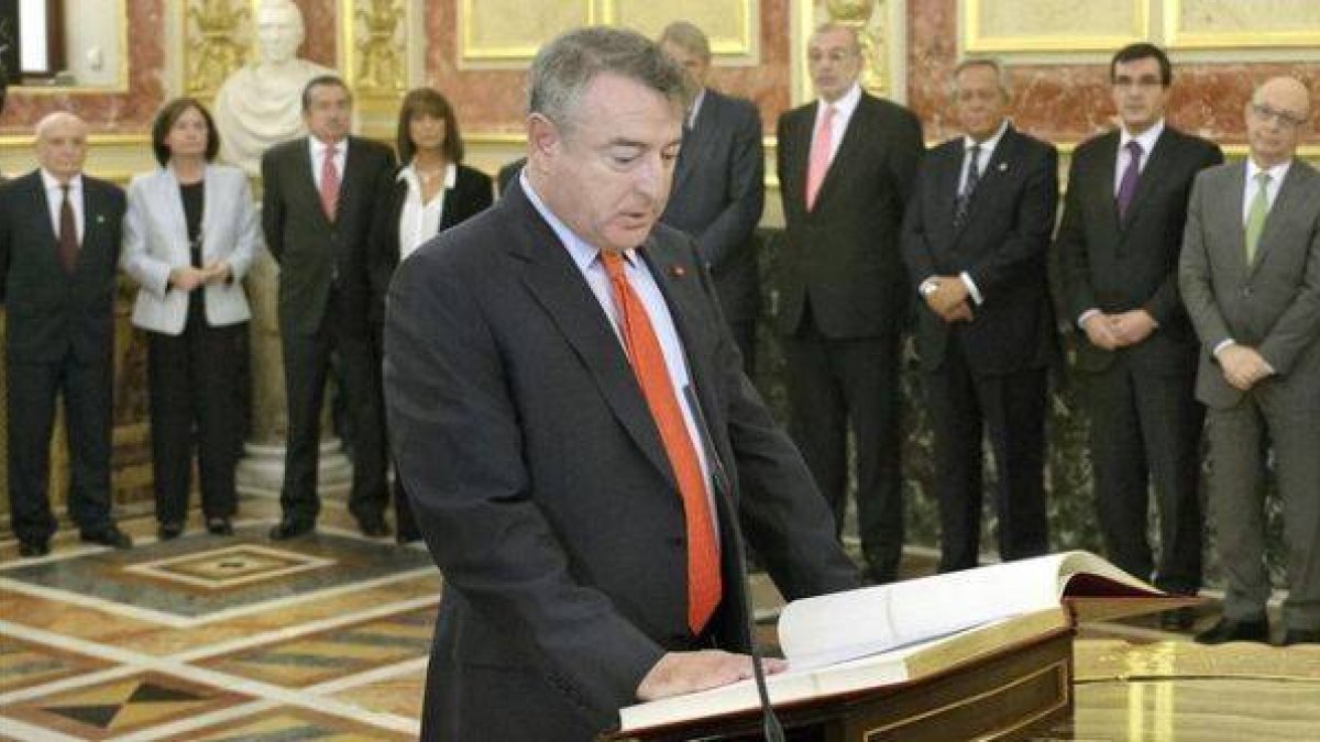 José Antonio Sánchez, nuevo presidente de RTVE, jura el cargo en el Congreso.-FOTO: Rtve