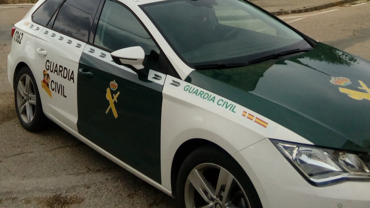 Imagen de un vehículo de la Guardia Civil de Almazán.-HDS