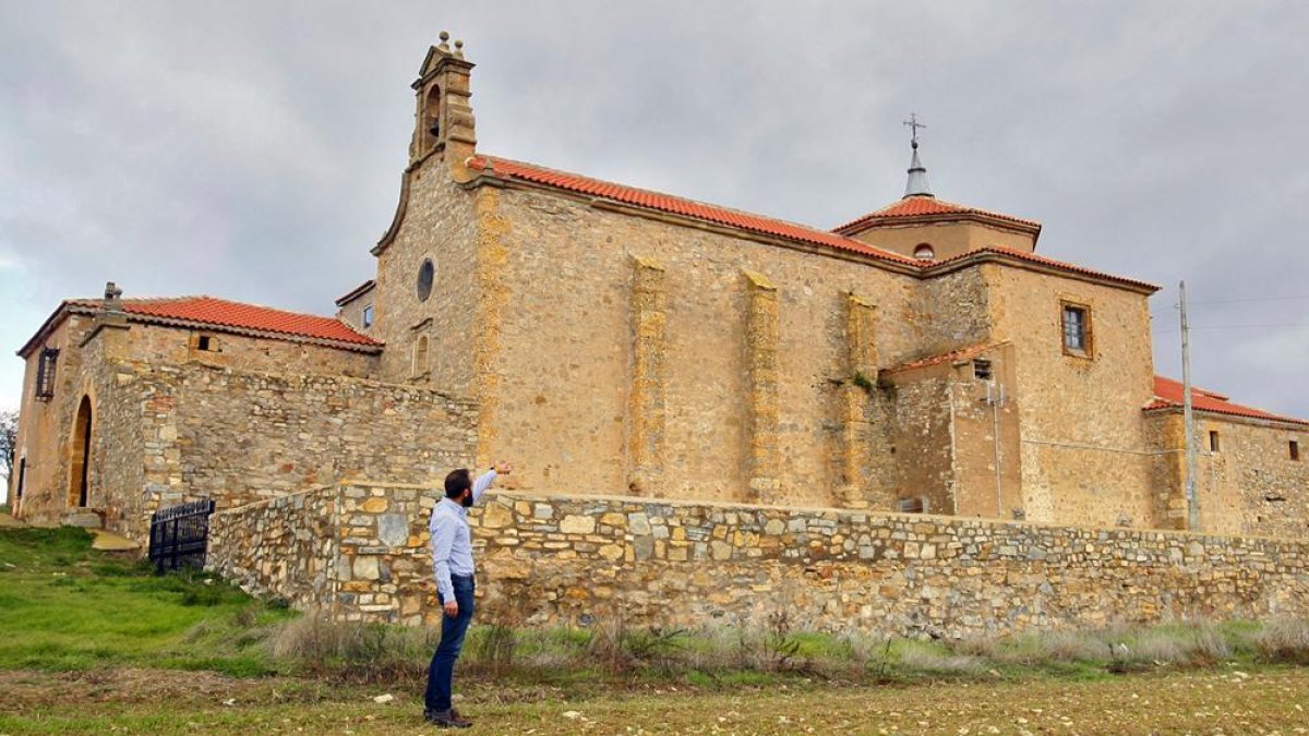 Imagen de la ermita de Castilruiz-MARIO TEJEDOR