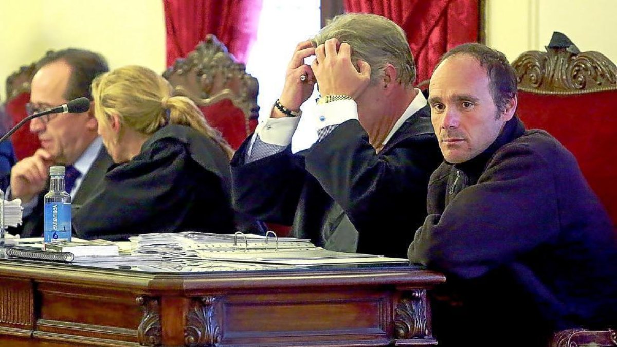 Muñoz durante la segunda sesión del juicio por el crimen de la peregrina americana Denise Pikka Thiem-ICAL