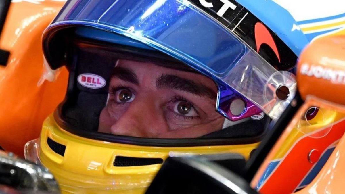 Fernando Alonso (McLaren-Honda), en el GP de Rusia.-AFP / ANDREJ ISAKOVIC