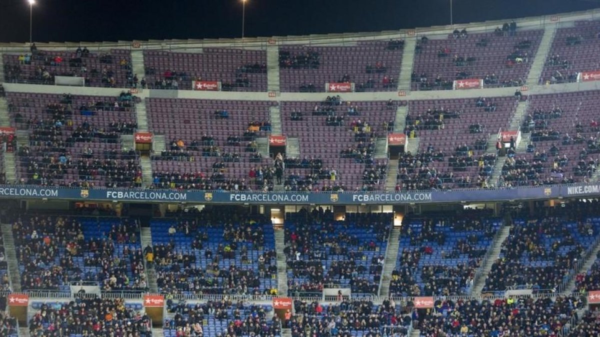 Imagen de la grada del Camp Nou en el partido de Copa ante el Celta del jueves 11 de enero.-JORDI COTRINA