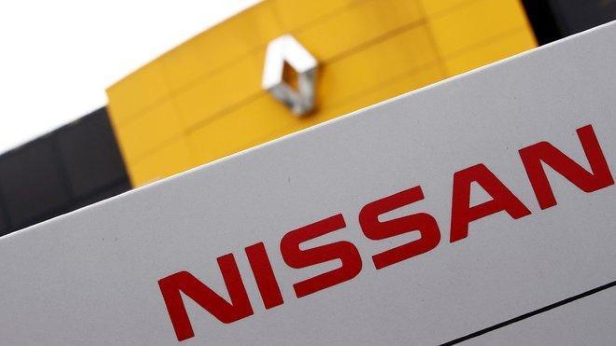 Renault podría ofrecer a Nissan crear una sociedad conjunta.-EL PERIÓDICO