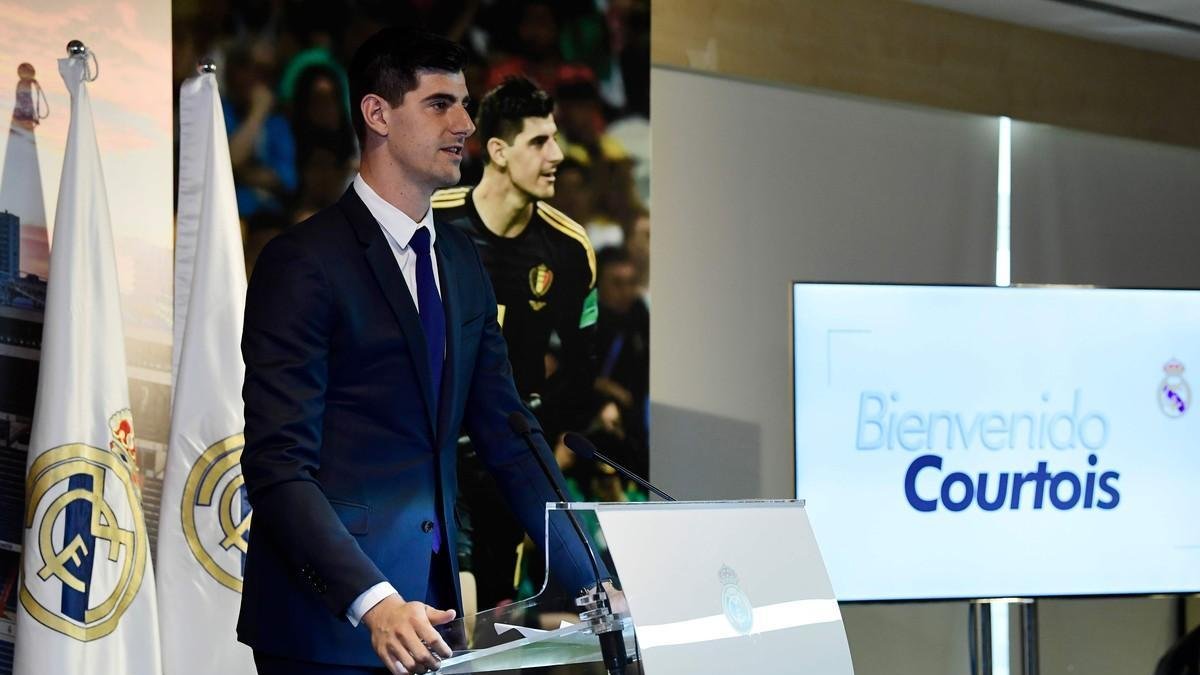 Thibaut Courtois, en la presentación como nuevo futbolista del Madrid-JAVIER SORIANO (AFP)
