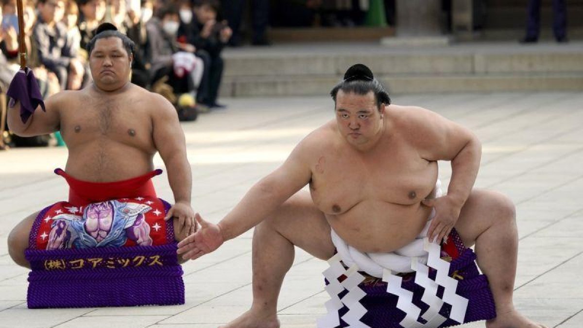 Kisenosato debutó en el sumo profesional en marzo de 2002.-AP