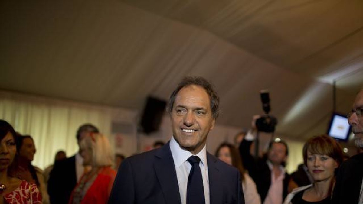 El candidato a las elecciones interinas Daniel Scioli en una imagen de archivo.-Foto: AP / NATACHA PISARENKO