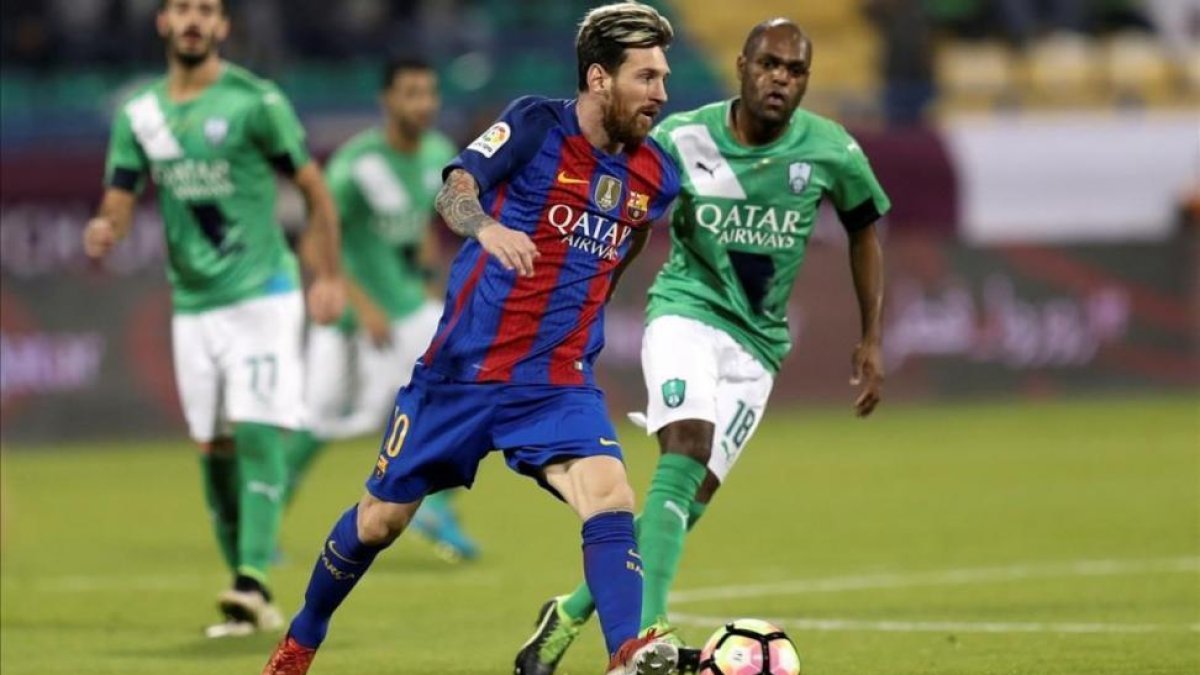 Messi podría estar a punto de recibir un oferta desde China por 500 millones-REUTERS / IBRAHEEM AL OMARI