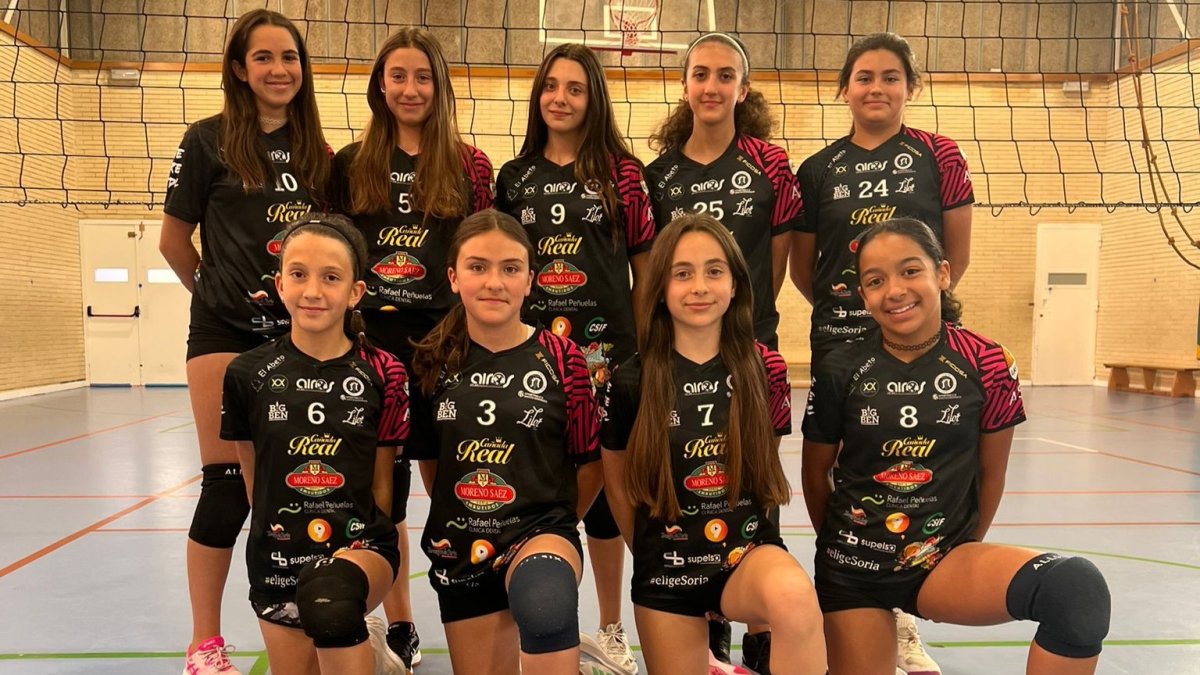 Equipo femenino alevín del Sporting Santo Domingo. HDS