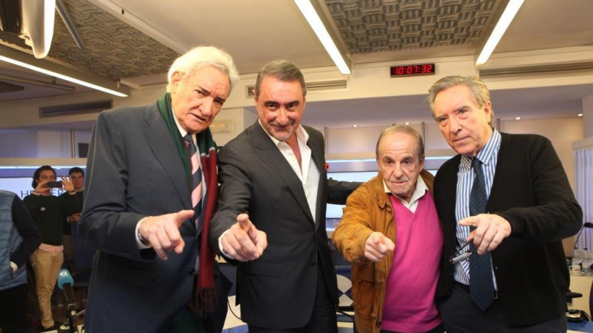 Luis del Olmo, Carlos Herrera, José María García e Iñaki Gabilono, en el programa matinal 'Herrera en la COPE'.-