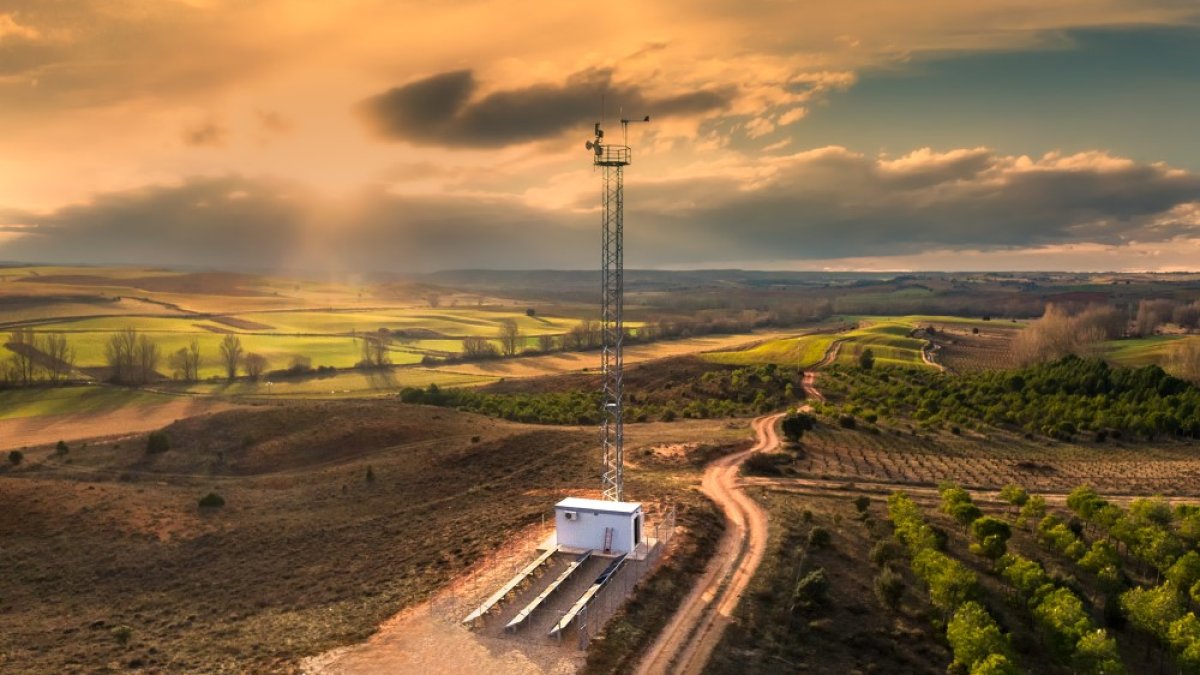 Antena 5G instalada en Matanza de Soria.