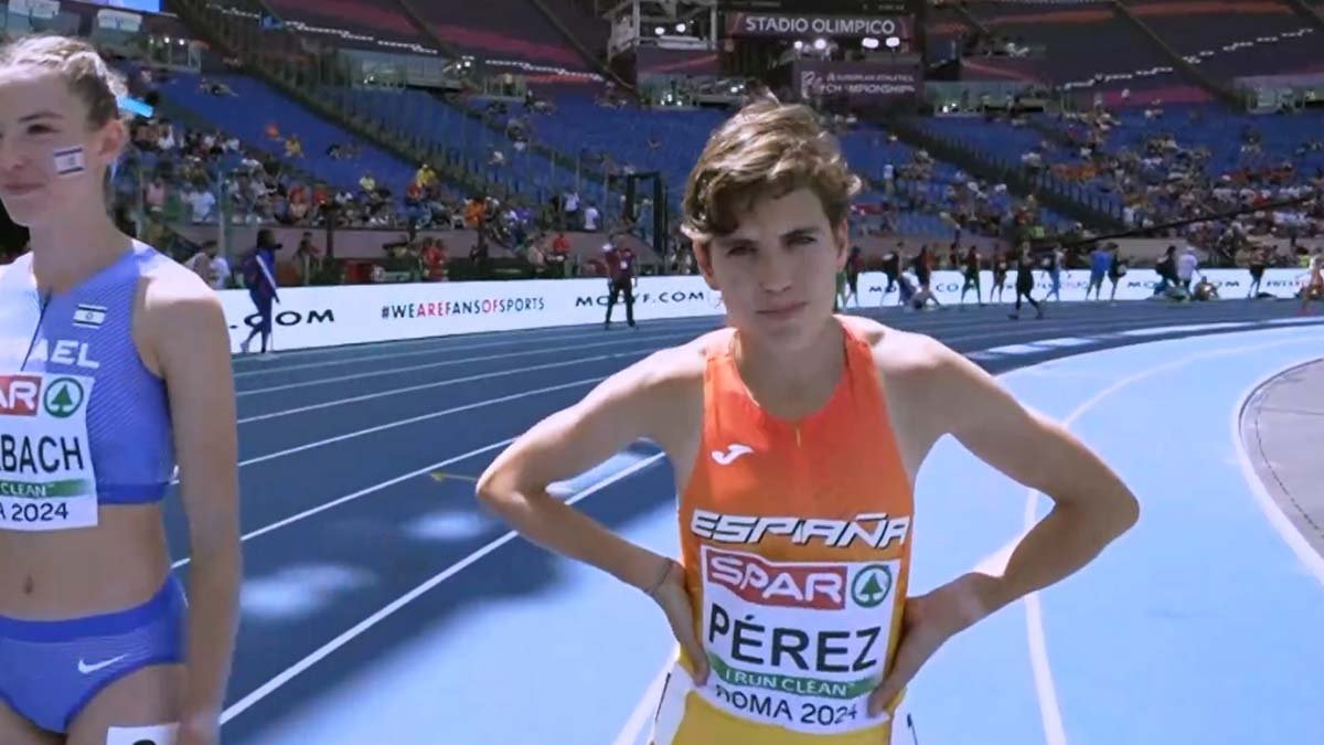 Marta Pérez instantes antes de la salida de la prueba del 1.500.
