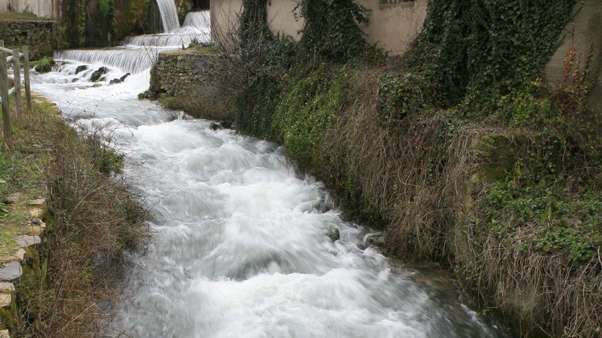 Río Queiles, del área hidrológica del Ebro.