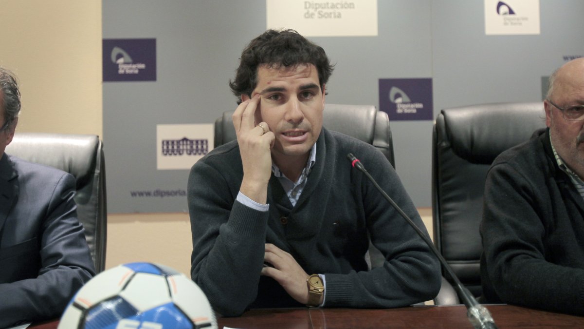 José Luis González será el entrenador del Numancia B.