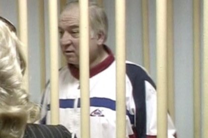 El exespía ruso Serguéi Skripal, en una cárcel militar de Moscú, en el 2006. /-REUTERS